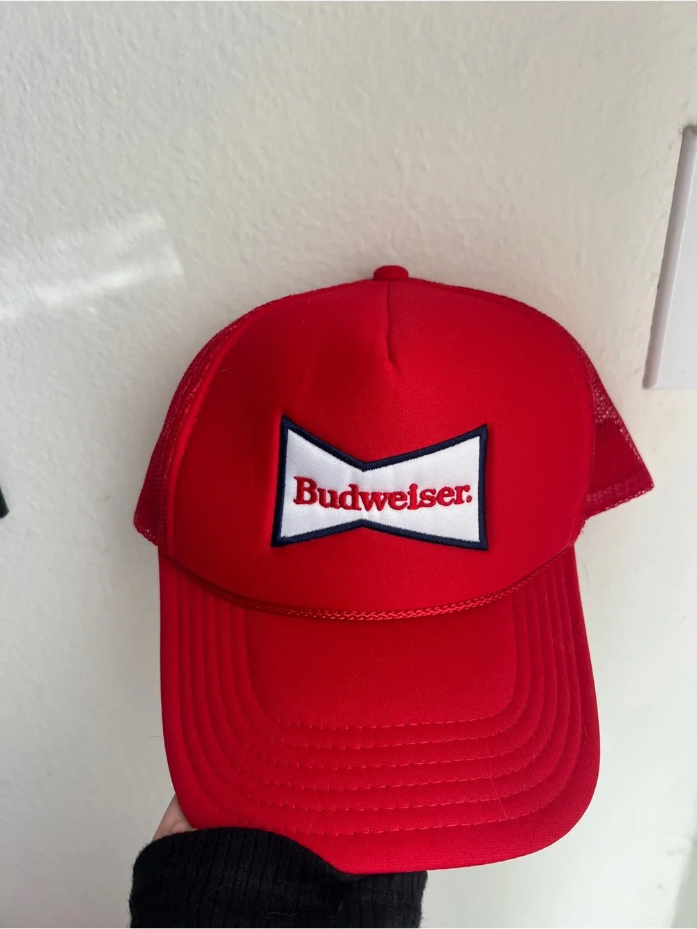 🍻 Budweiser Trucker Hat